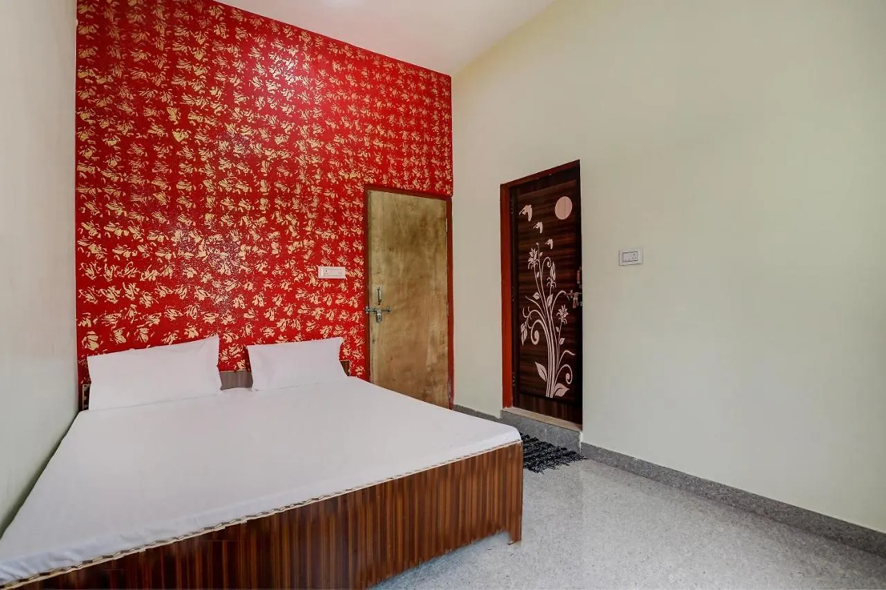 *** Hotel Spon On M J Homestay Agra  India